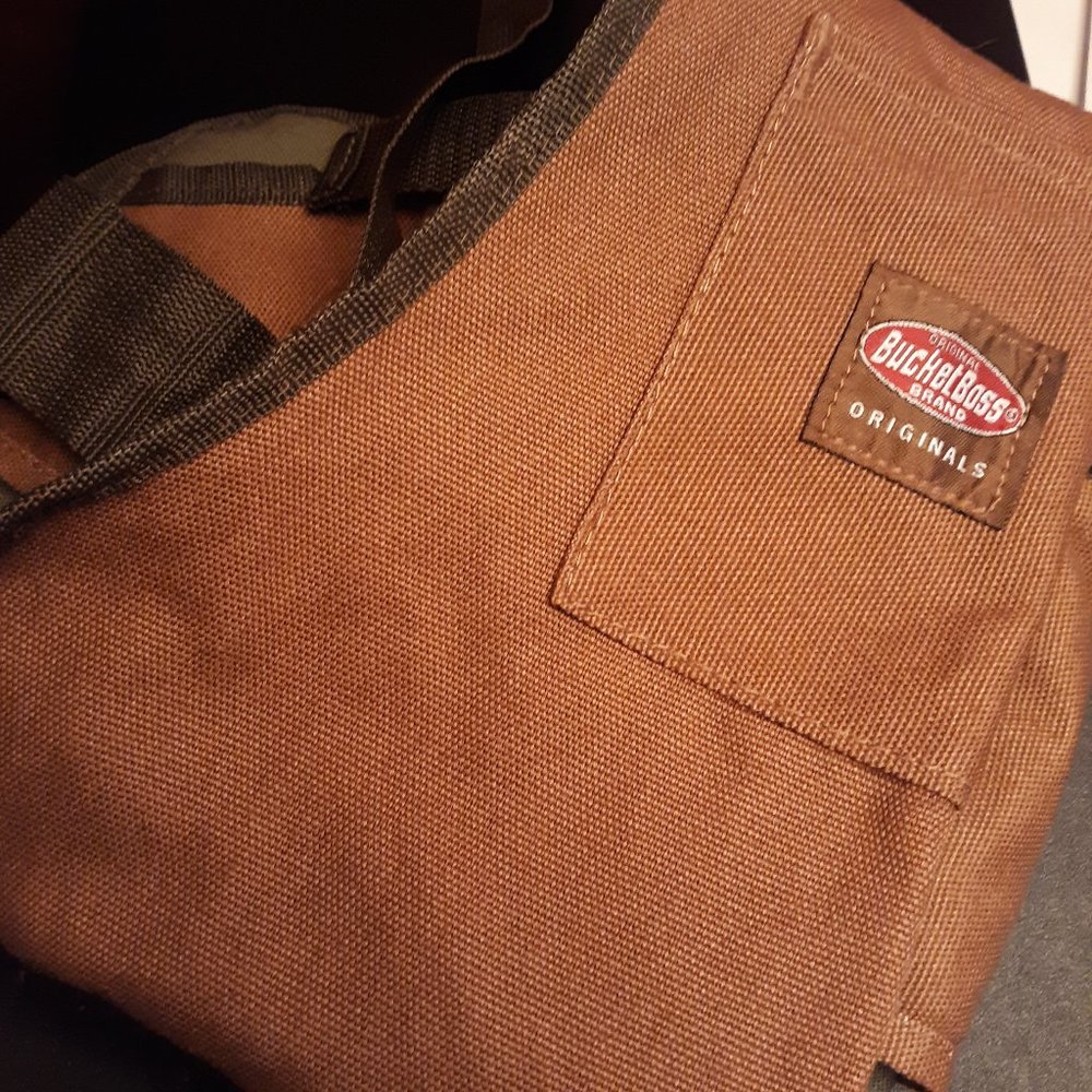 Bucket Boss Tool Pouch Shop Apron - Thick Canvas - Heavy Duty - NEVER USED